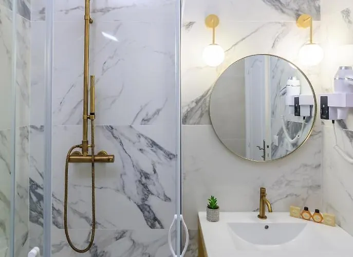 Hotell Flor Saint-Florent (Corsica)