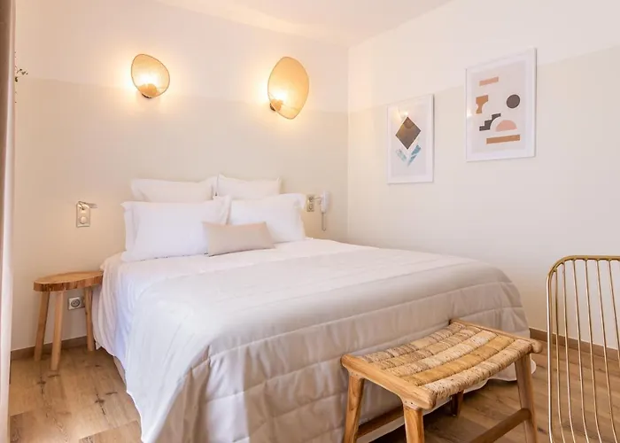 Hotel Flor Saint-Florent (Corsica)