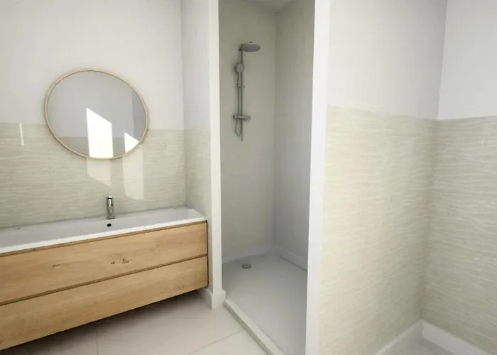 Flor 3* Saint-Florent (Corsica)